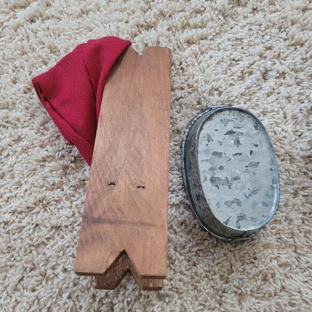 Lizzie High Vintage Collectible Wooden Santa & Mrs. Clause Christmas Decoration